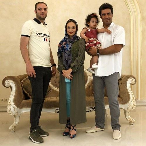 عکس های جدید عاشقانه و دیدنی بازیگران و چهره ها در کنار خانواده 129