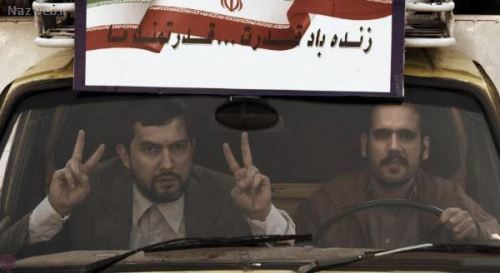 تیپ و استایل بازیگران در اکران داغ مارموز با حضور فعالان سیاسی