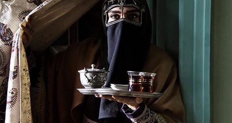 تصاویر داغ و حواشی جنجالی سریال بانوی عمارت