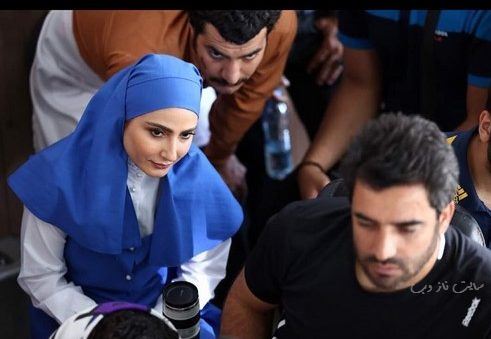 اینستاگرام بازیگران؛ فیگور زشت و بدنمای آزاده زارعی کنار جمشید هاشم پور تا