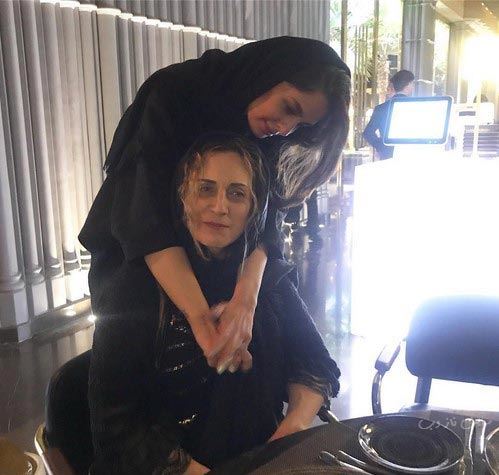 اینستاگرام بازیگران؛ فیگور زشت و بدنمای آزاده زارعی کنار جمشید هاشم پور تا