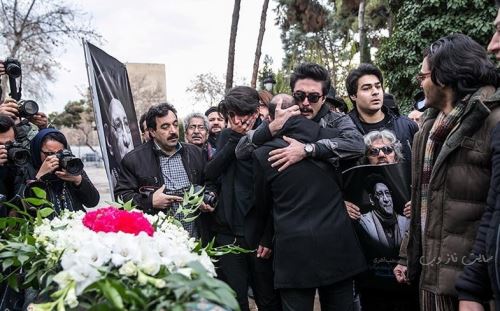 چهره شکسته و غم زده بازیگران در مراسم مرحوم محب اهری