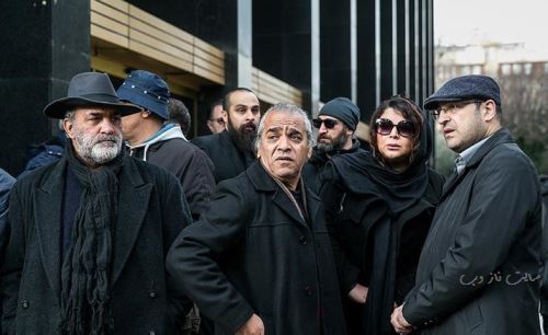 چهره شکسته و غم زده بازیگران در مراسم مرحوم محب اهری