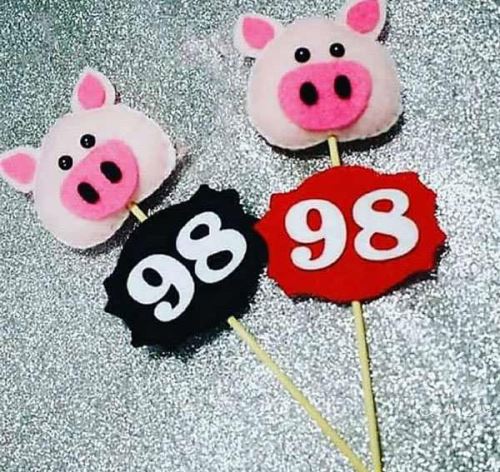 60 مدل گیفت نوروز 98 حیوان سال / تزئین خوک با نمد