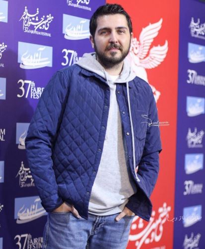استایل و ژست های بازیگران از مانتو صابر ابر