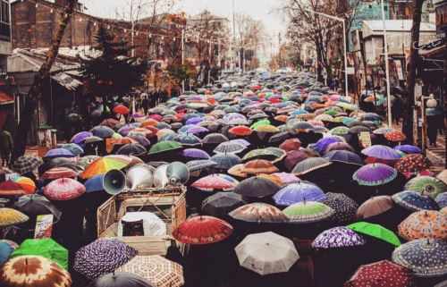 سوژه ها و حاشیه های راهپیمایی 22 بهمن