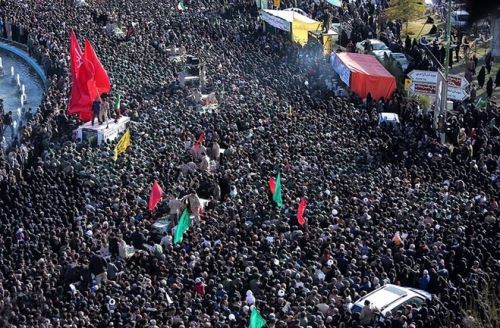 تصاویر شوکه کننده از مراسم تشییع پیکر شهدای سیستان