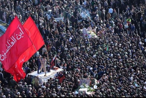 تصاویر شوکه کننده از مراسم تشییع پیکر شهدای سیستان
