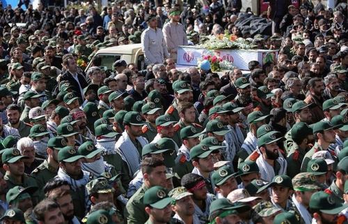 تصاویر شوکه کننده از مراسم تشییع پیکر شهدای سیستان