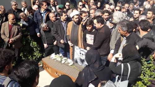 تصاویر غم انگیز مراسم وداع و خاکسپاری خشایار الوند