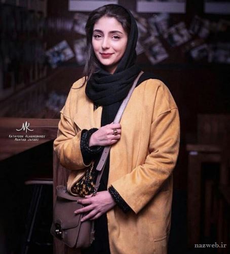 سلفی و عکس بازیگران با تیپ و مدل مانتوهای جدید