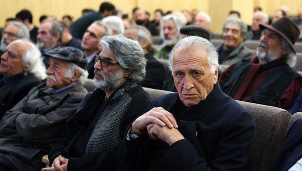 مراسم هفت مرحوم خشایار الوند با حضور بازیگران
