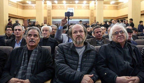 مراسم هفت مرحوم خشایار الوند با حضور بازیگران