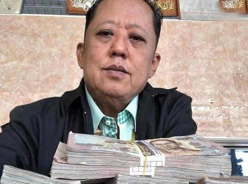 240 هزار دلار پاداش برای ازدواج با این دختر + عکس