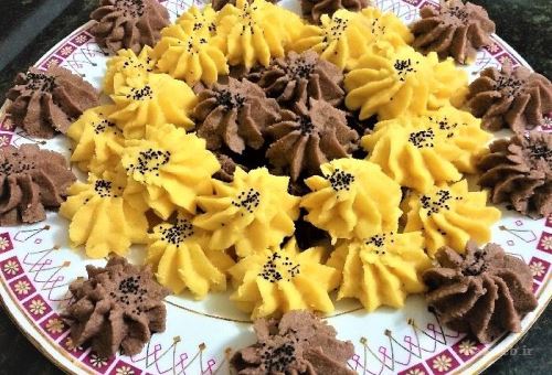 تعبیر خواب شیرینی،شکلات، بستنی و ترشی