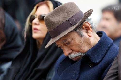 تصاویر غمزده بازیگران در مراسم خاکسپاری جمشید مشایخی