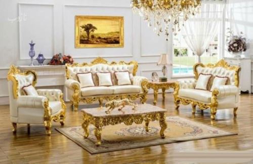 مدل دکوراسیون و چیدمان منزل به رنگ طلایی