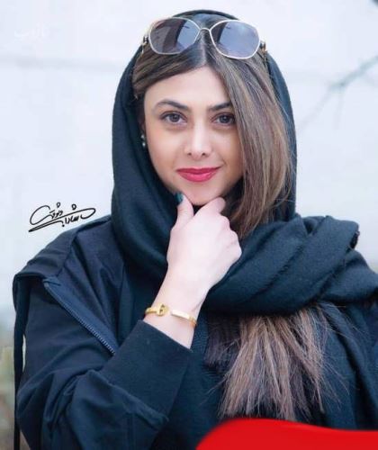 چالش جنجالی سطل زباله پریناز ایزدیار به شواری شهر تهران!