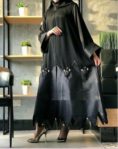 لاکچری ترین مدل مانتوهای تم مشکی ویژه محرم+ جنس پارچه