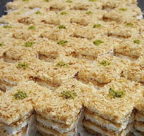 طرز تهیه شیرینی ناپلئونی با انواع تزئین و مدل