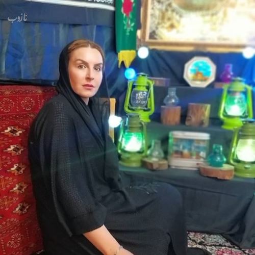 عکس های داغ بازیگران و چهره ها با کپشن های عجیب!