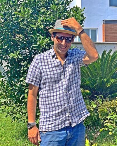 عکس های داغ بازیگران و چهره ها با کپشن های عجیب!