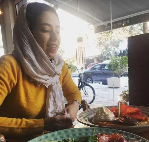 بیوگرافی جدید نیلوفر رجایی فر و همسرش و استایلی متفاوت+ گالری عکس