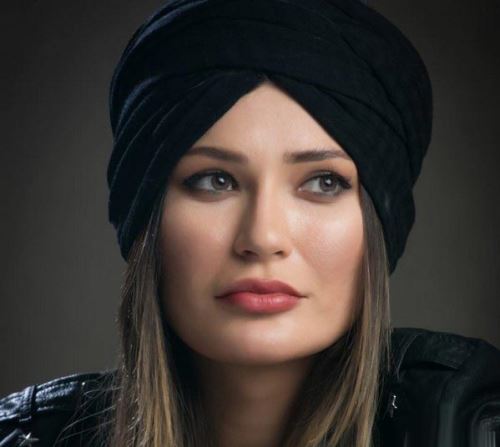 بیوگرافی جدید شیوا طاهری و همسرش+ فیلم ازدواج زیر آب