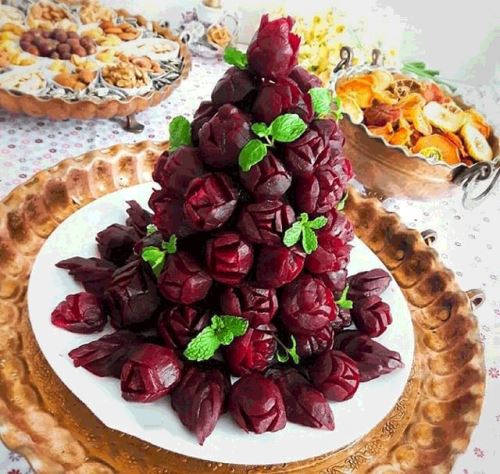 تزئین لبو شب یلدا با روش اصولی پخت لبو بازاری