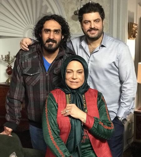 بیوگرافی همه بازیگران سریال خاص و دیدنی زیر خاکی