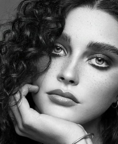 مدل های شیک و با کلاس موهای فر و نکات نگهداری آن