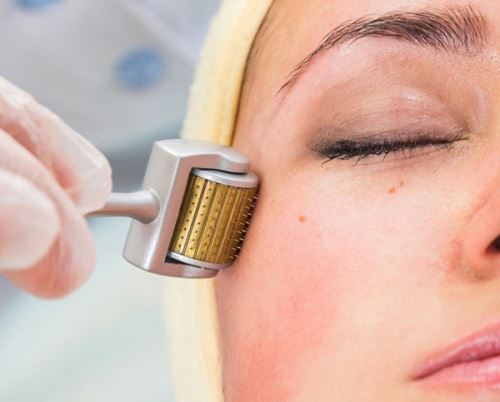 میکرونیدلینگ چیست چه فواید و مضراتی دارد؟ سن مناسب میکرو