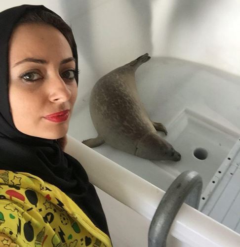 فیلم بازی نفیسه روشن با عجیب ترین حیوان گونه کمیاب جنجالی شد