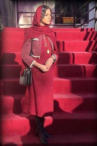بیوگرافی جدید پردیس پورعابدینی/ از مانلی تا عشق ها او