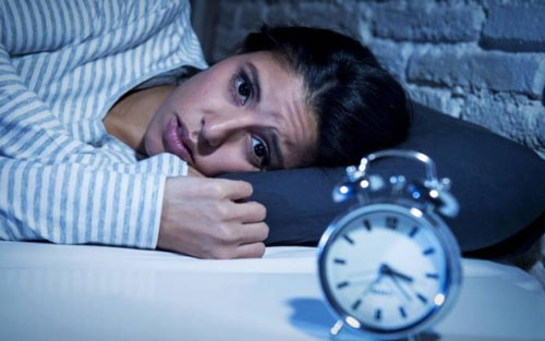 خطرات و عوارض شوکه کننده شب بیداری
