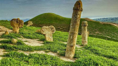 جاذبه های گردشگری عجیب و ناشناخته ایران +تصاویر
