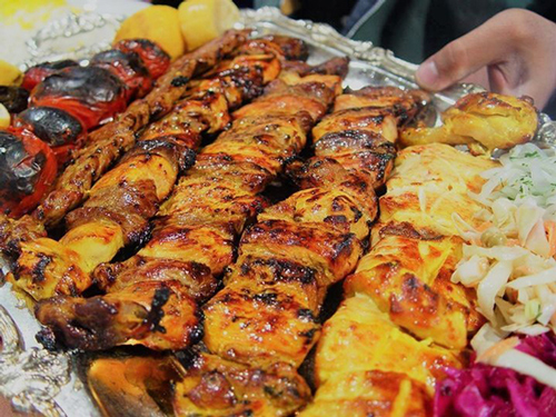 مزه دار کردن و معجزه مرغ با آناناس/ از چین تا یونان
