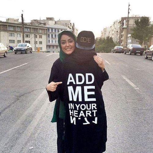 ترجمه نوشته های عجیب مانتوها/ پاره کن خوش تیپ شی!
