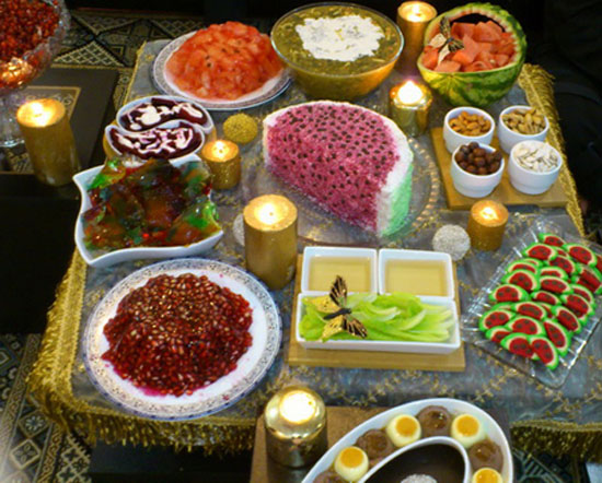 جدید و زیباترین مدل عروسک و تزیین میز شب یلدا