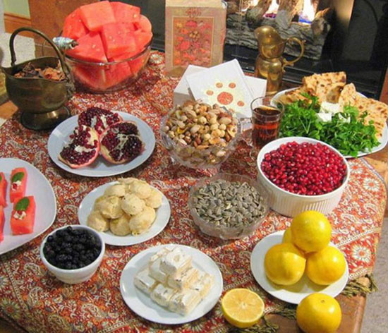 جدید و زیباترین مدل عروسک و تزیین میز شب یلدا