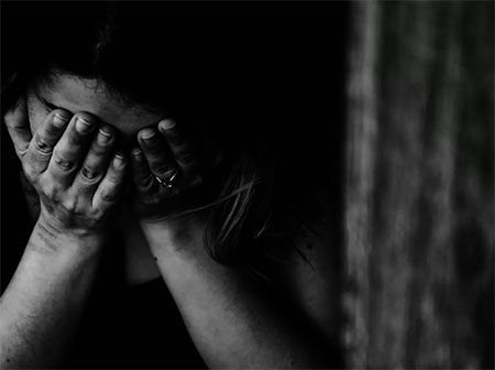 دوختن پرده بکارت و ترمیم آن از نظر شرعی چه حکمی دارد؟