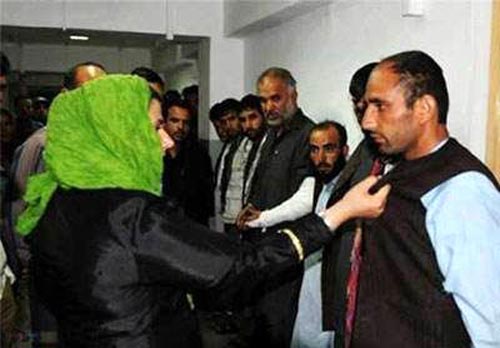 دخترانی که در به در دنبال شوهرخارجی می گردند!