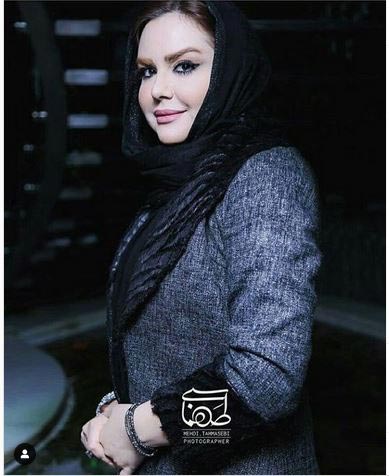 25 عکس و سلفی جنجالی از تیپ و استایل نیلوفر امینی فر مجری