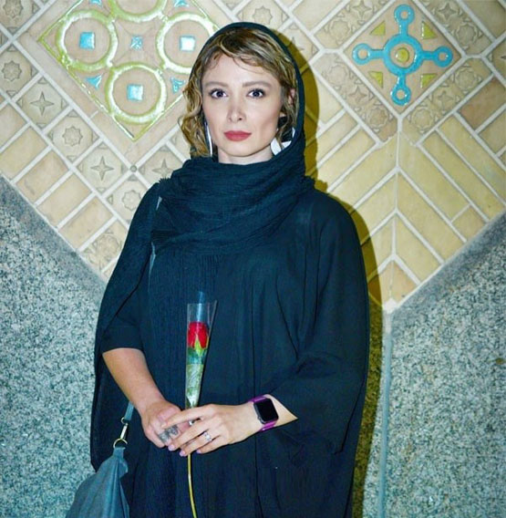 بیوگرافی فرناز رهنما و پیتزا خوردن با آنتونی برجسته ترین بازیگر آمریکا
