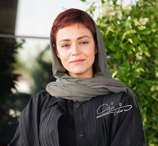 بیوگرافی سوگل خلیق، بازیگر ترنس با سلفی و مدل لباس های خاص