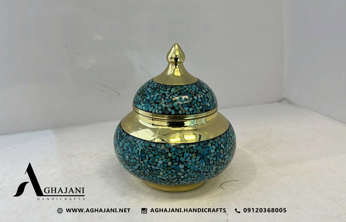 فیروزه کوبی روی برنج