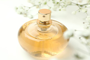 روش‌های شناسایی اسانس عطر باکیفیت در بازار پررقابت
