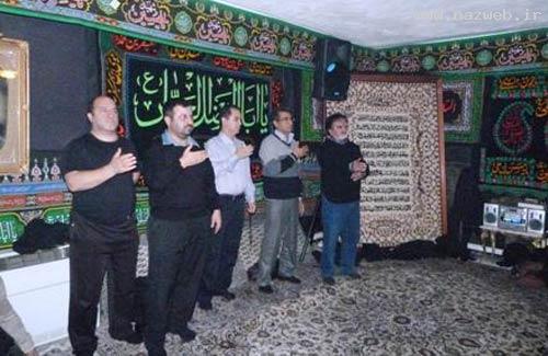 تصاویر از مراسم عزاداری در منزل علی پروین
