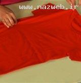 آموزش جالب و صحیح تا کردن تی شرت(+تصاویر) آموزش جالب و صحیح تا کردن تی شرت(+تصاویر)
