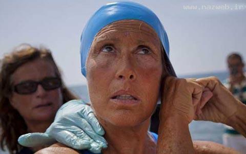 عکس های اولین زن شناگر بدون قفس محافظ !